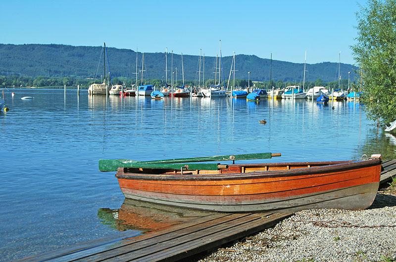 Al  campo internazionale sul Lago Costanza c'è un bellissismo panorama sul lago 