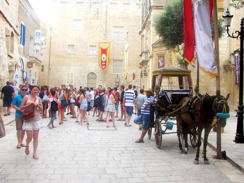 Al soggiorno linguistico a Malta si fanno escursioni in città per visitare il centro storico di Malta 