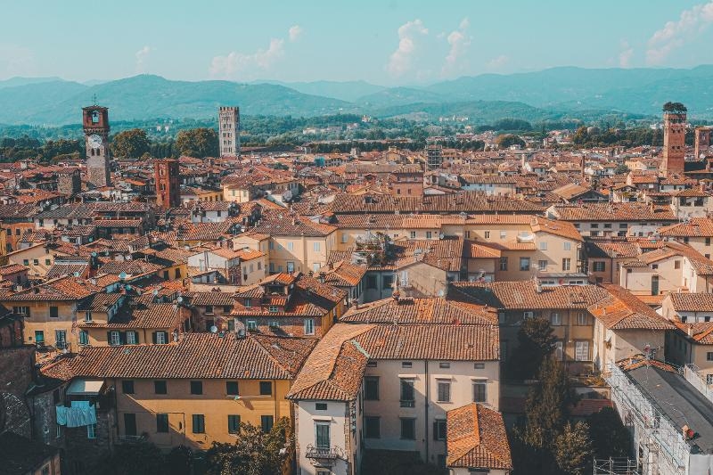 Viaggi organizzati Lucca 2026